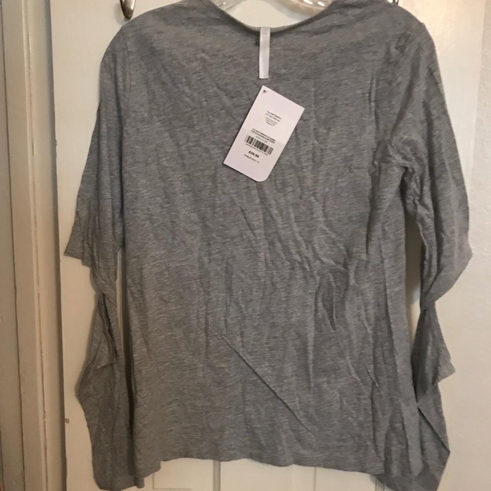 Fabletics Alexa top - Picture 2 of 2